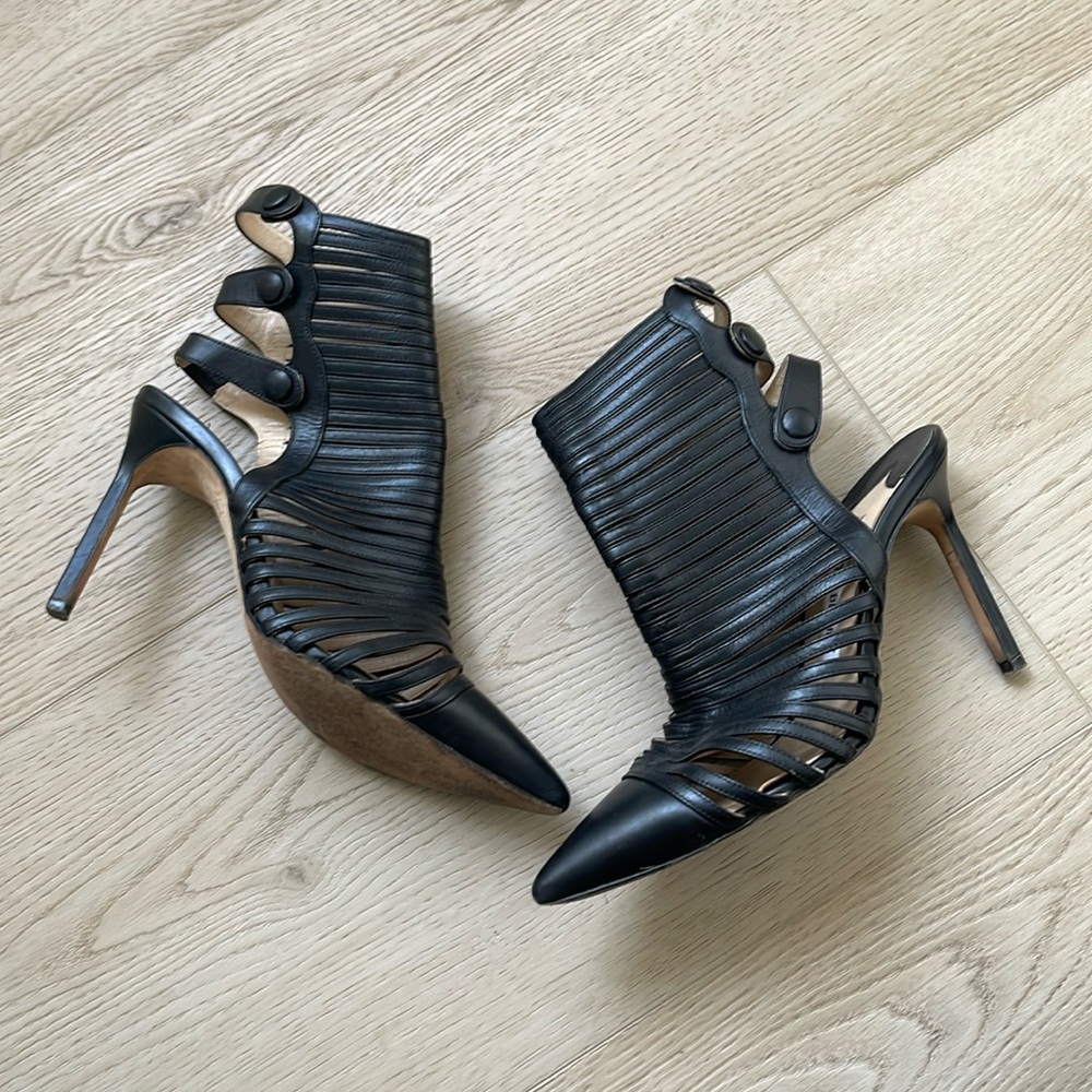 Manolo blanik strappy heels
